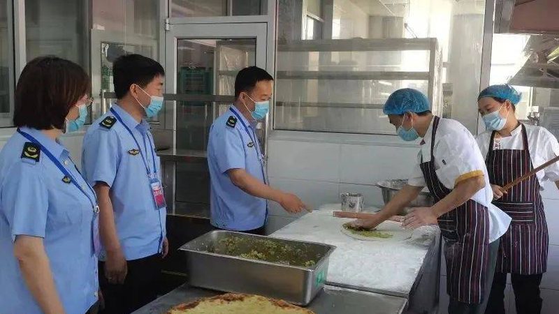 小零食批发，如何规避食品安全风险？**
